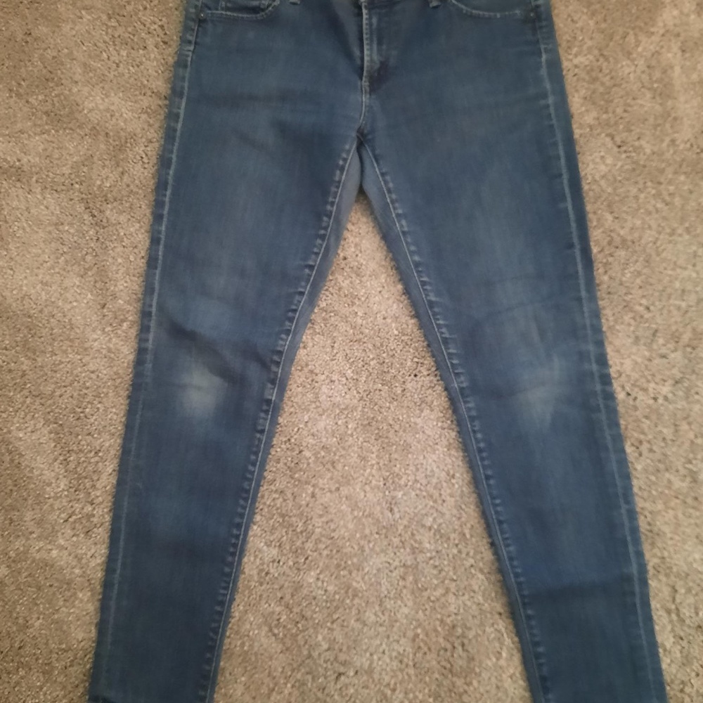 jeans